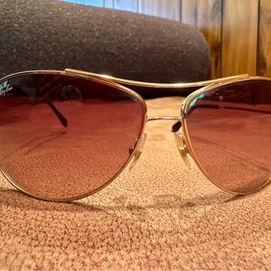 Ray Ban aviators